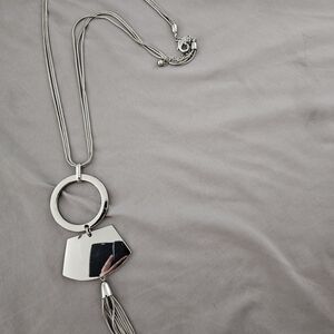 Elegant Silver Pendant Necklace